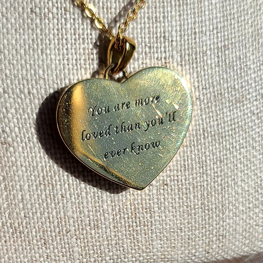 Pressed flower mom necklace - Picture 3 of 5